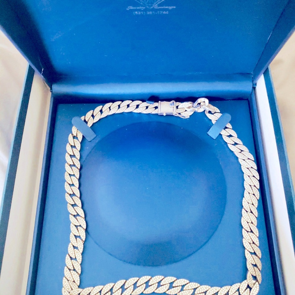 Genuine Sterling Silver with Simulated Diamond Stones.Very heavy men’s necklace.